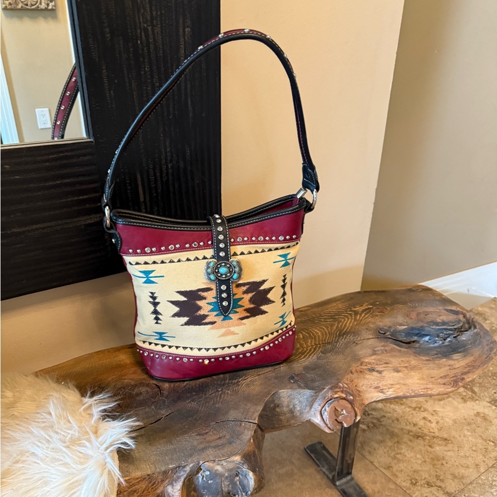 NWT Montana West Handbag Purse Crystal Rhinestone Aztec Red Turquoise Metal